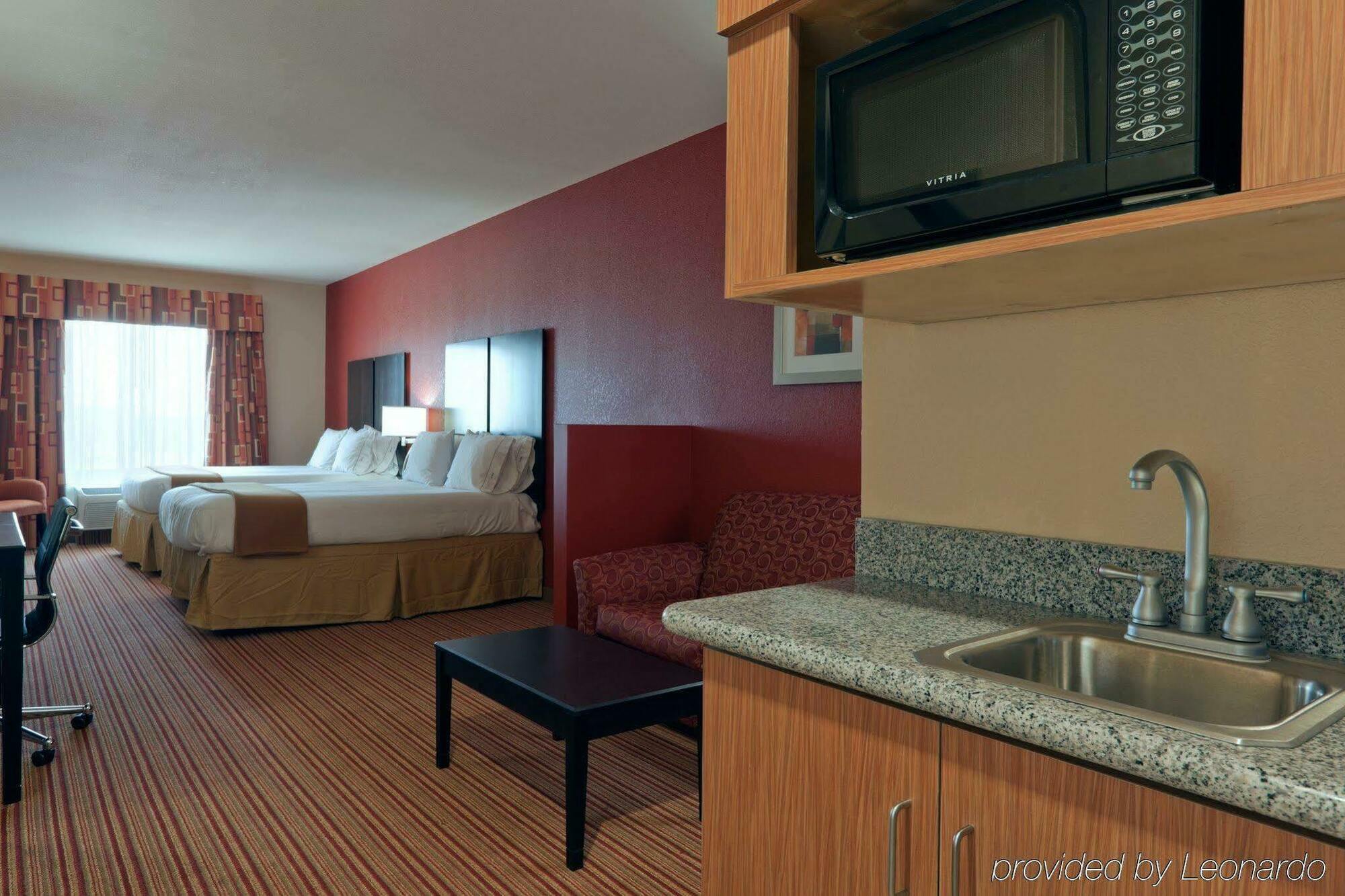 Holiday Inn Express Hotel Winona North By Ihg חדר תמונה